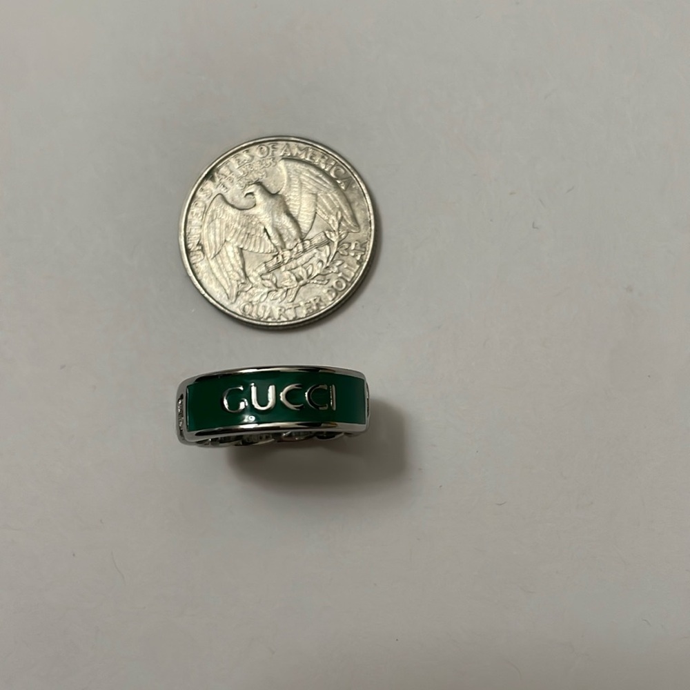 New!  Gucci ring